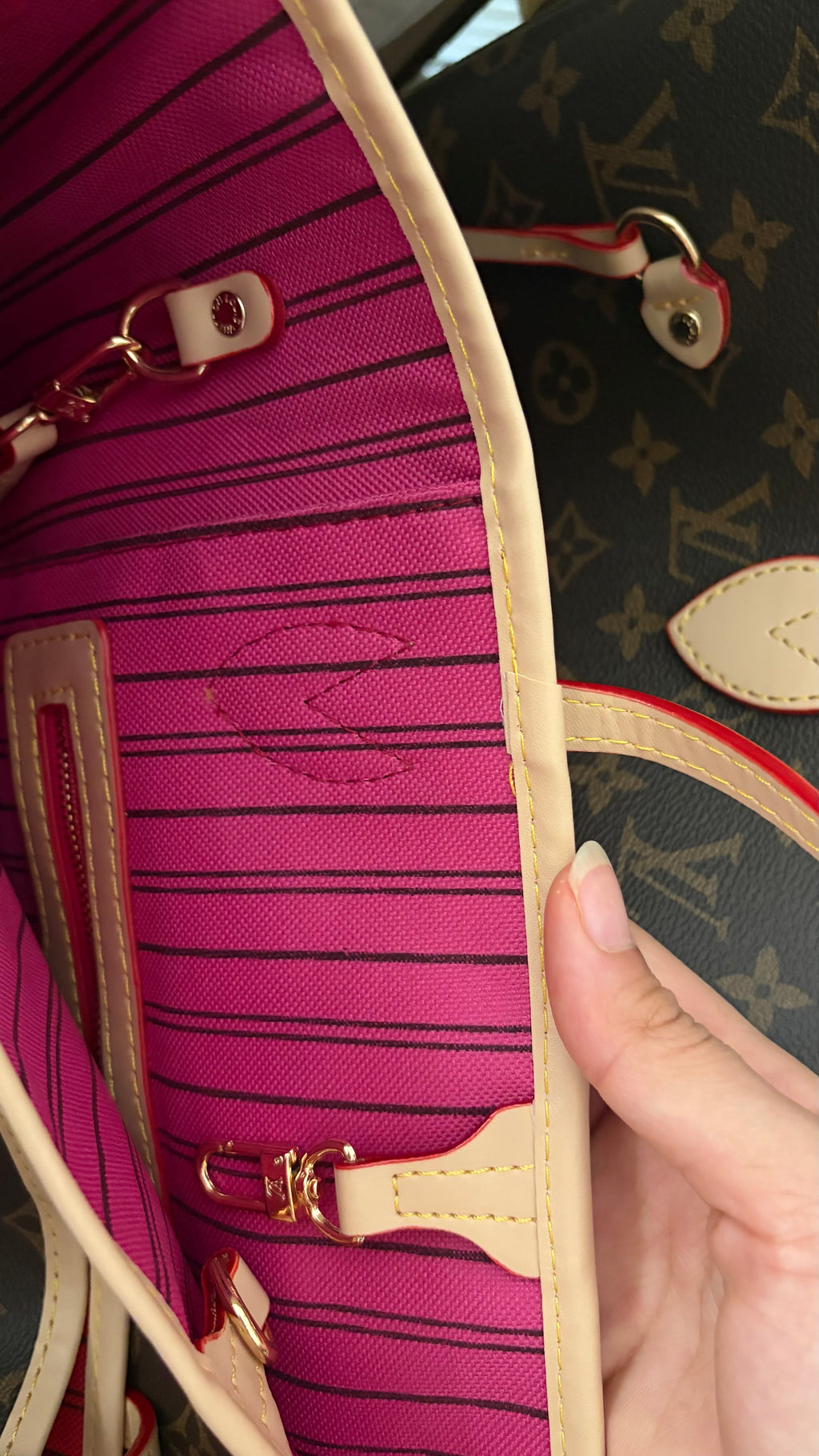LV tote