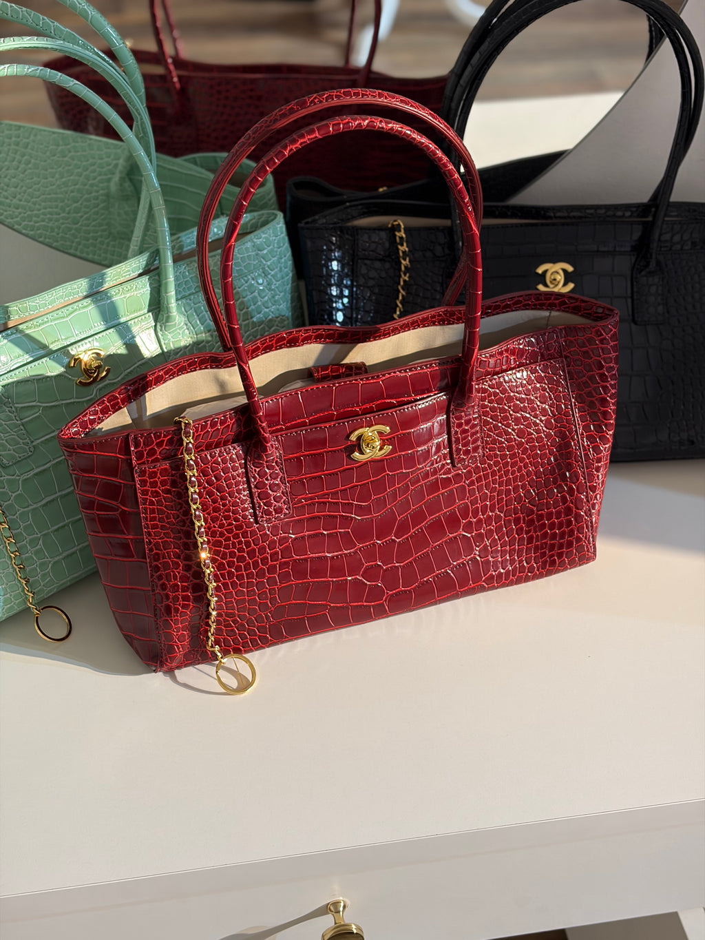 Chanel tote croco