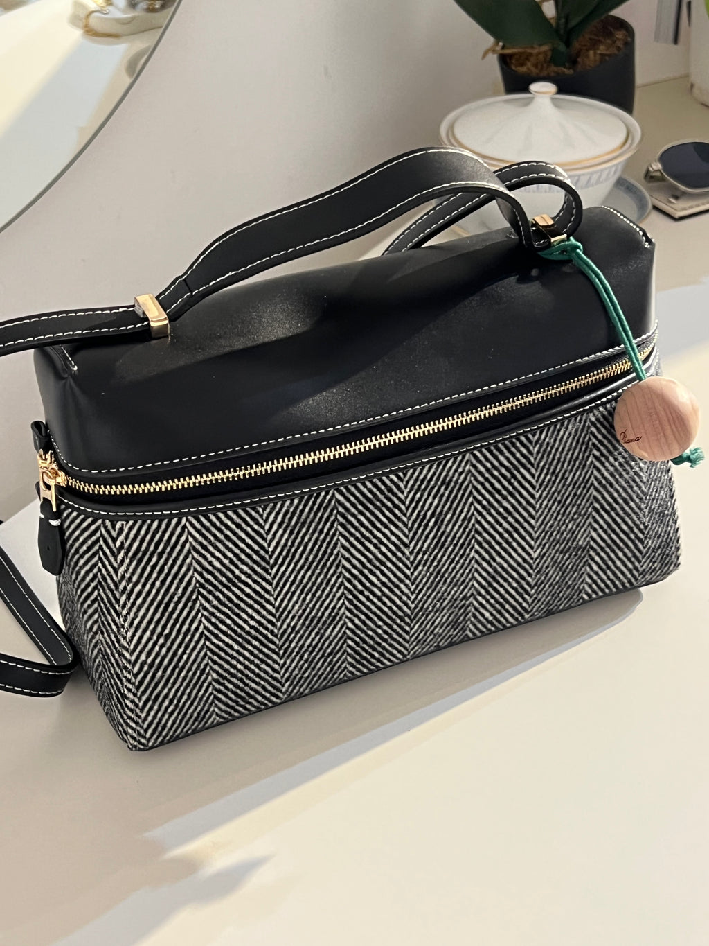 Lp big crossbody