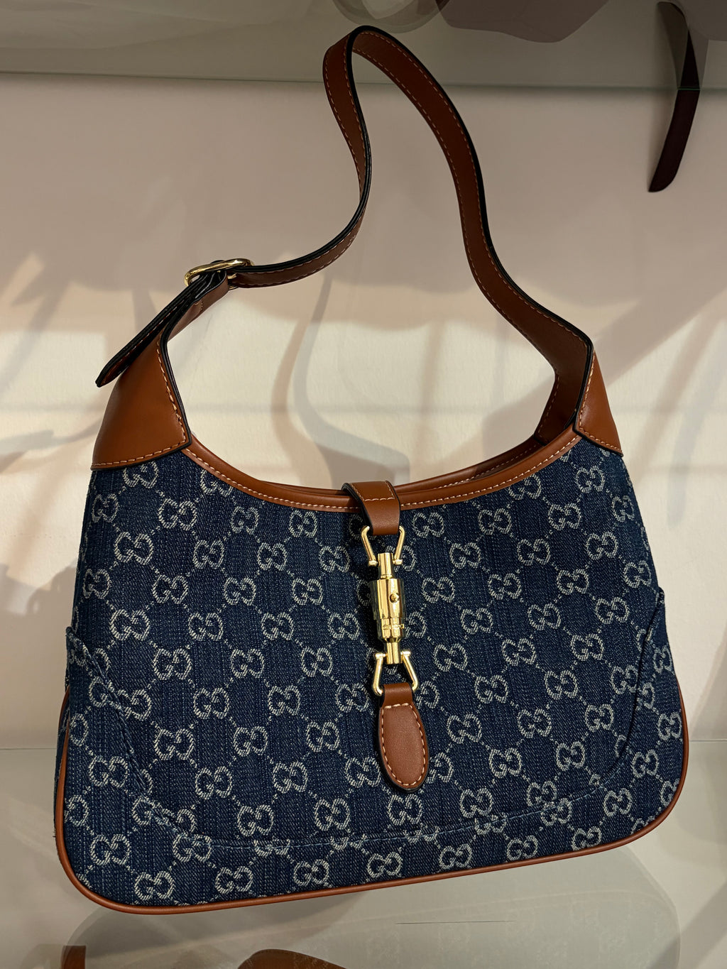 Gucci shoulder