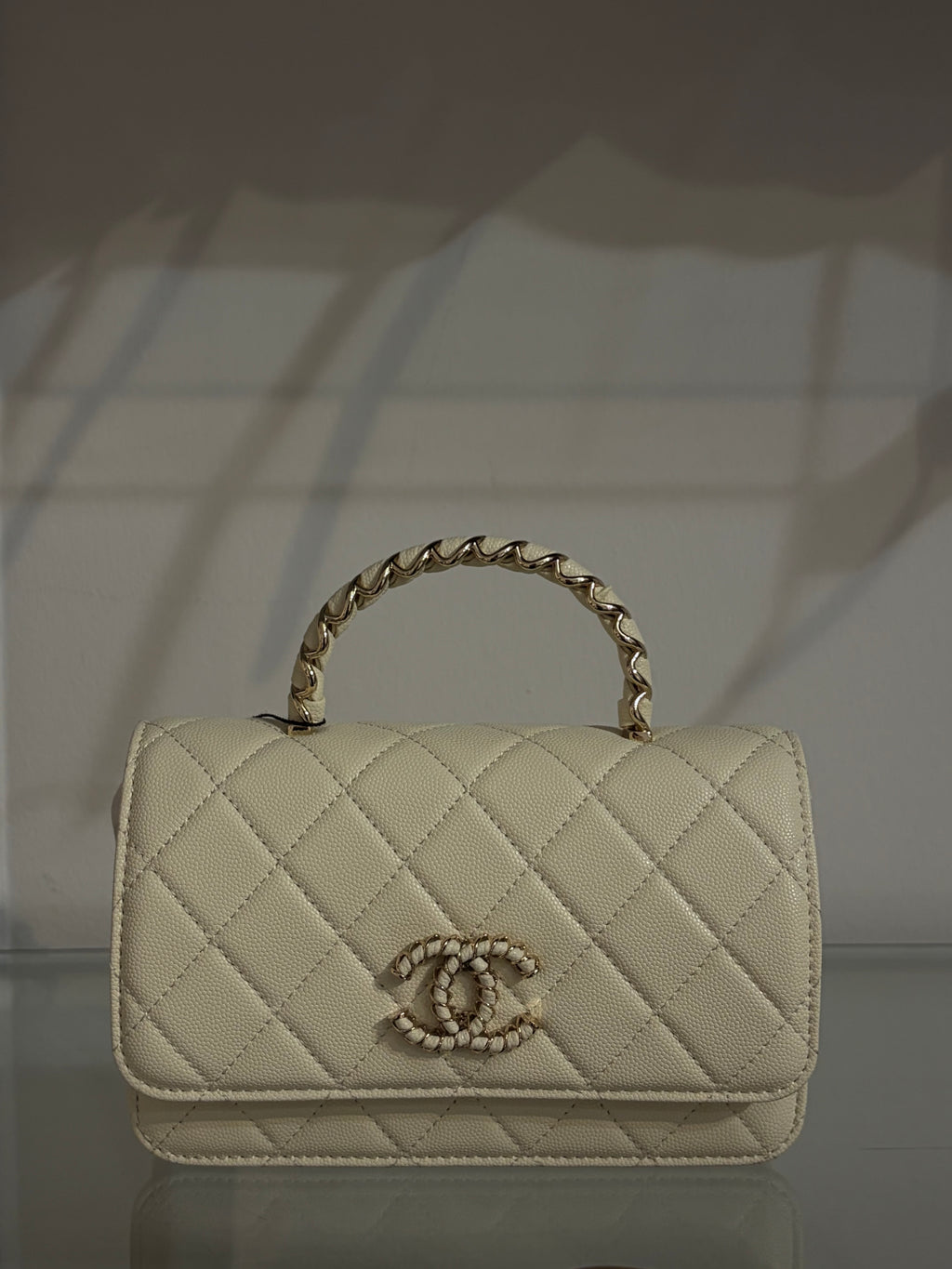 Chanel wallet handle