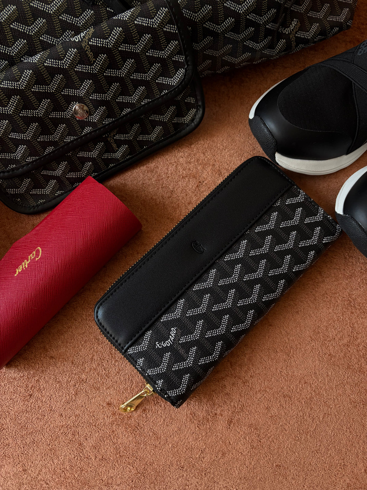 Goyard zipper wallet