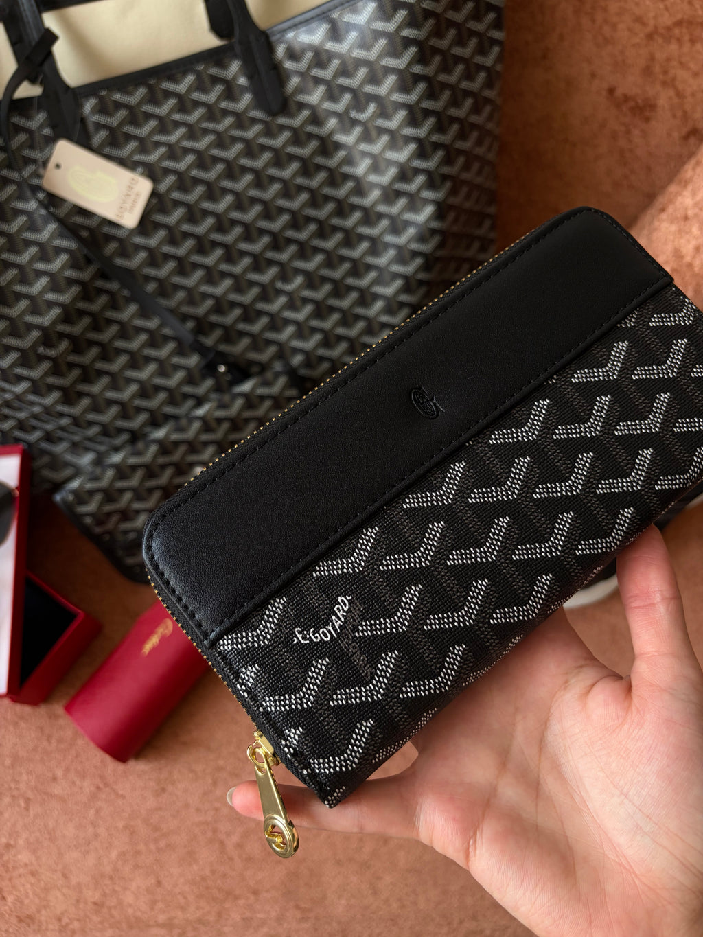Goyard zipper wallet