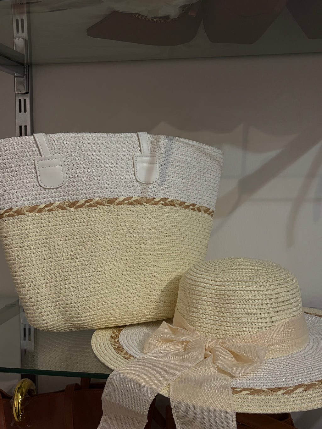 Beach bags with caps