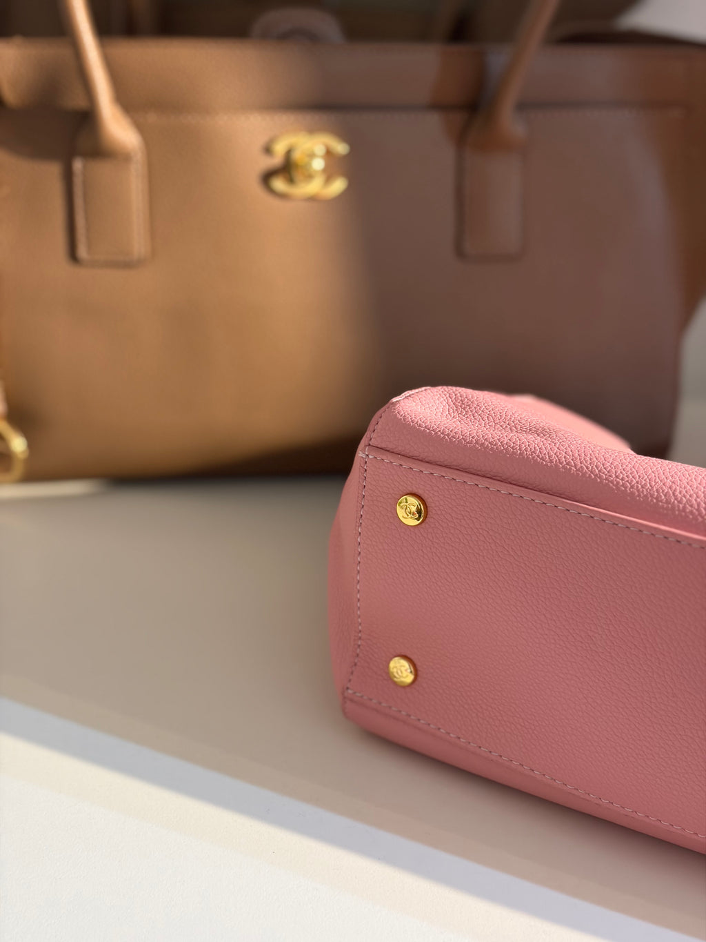 Chanel tote grained