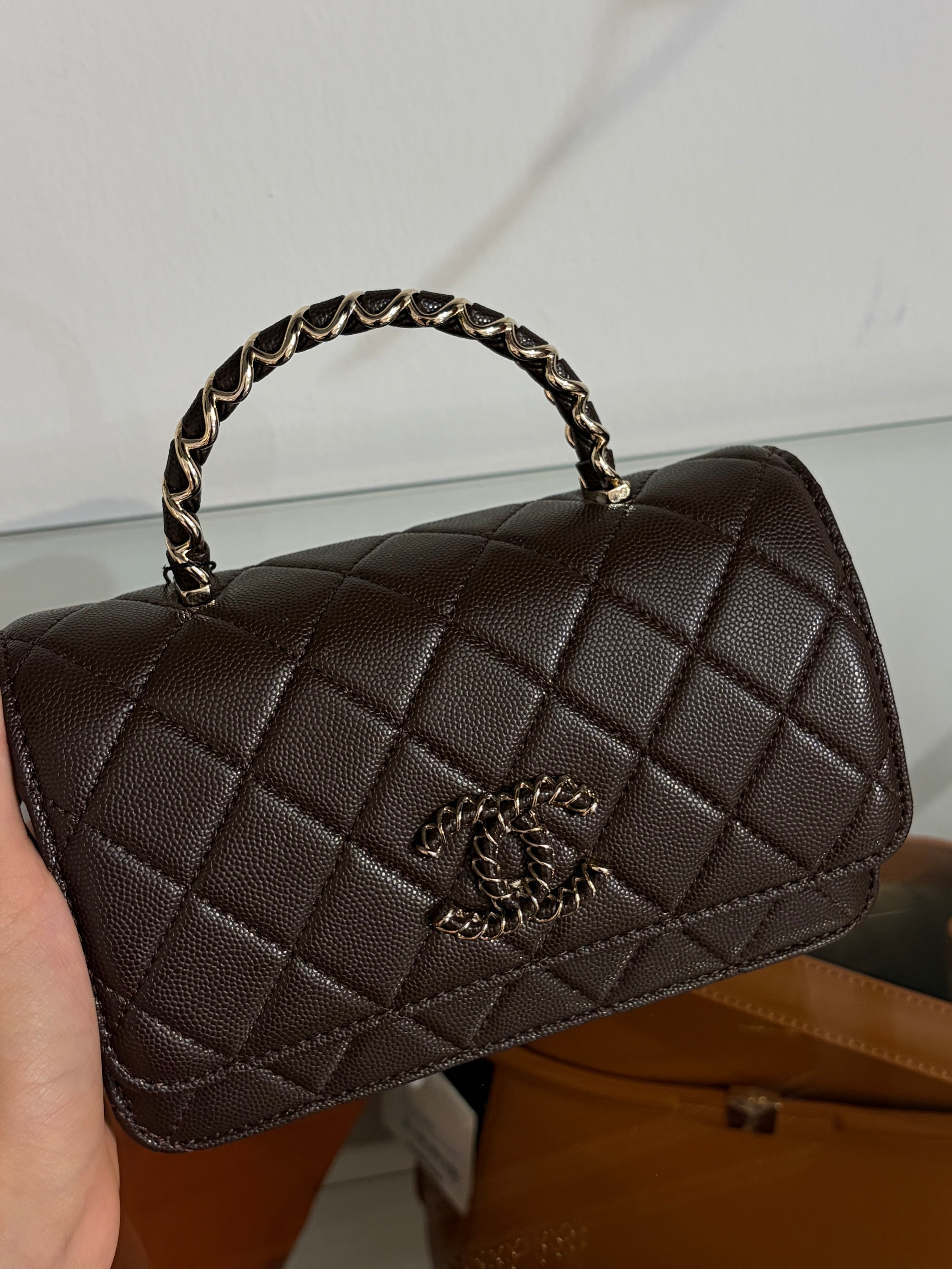 Chanel wallet handle